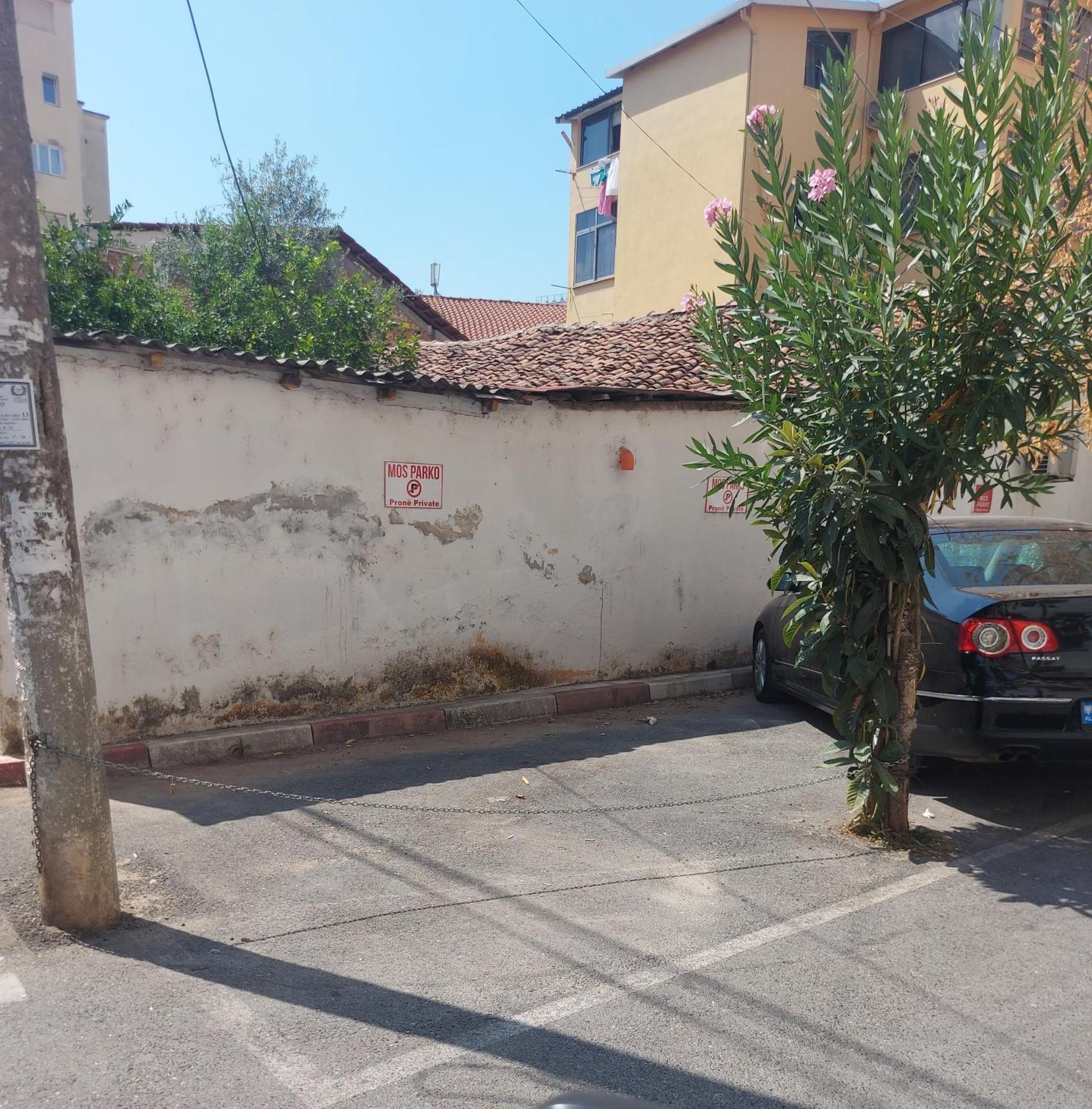 Fun House Serenity Tirana Exterior foto